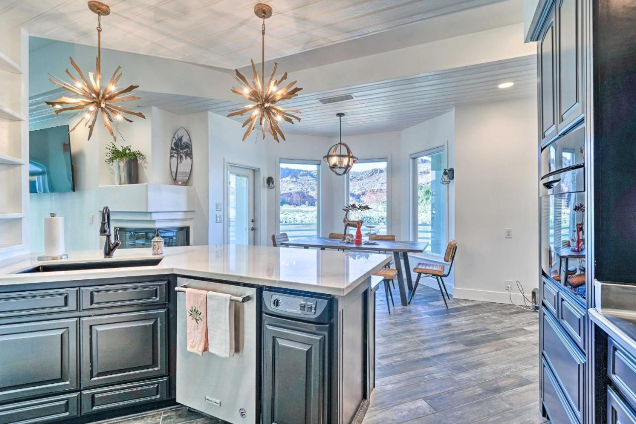 Spacious Parker House On The Colorado River! 外观 照片